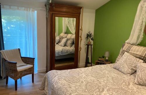 Puget Apartment | Gite Le Romarin
