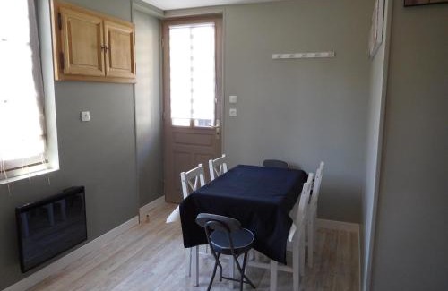 Paray-le-Monial House | GITE "LE VALLON DE PARAY"
