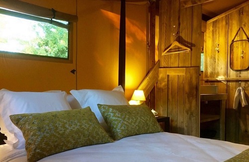 Saint Christophe Cottage | GITE Les Lodges du Château Tente Victoria near La Rochelle