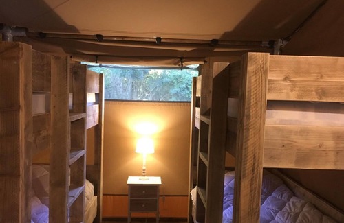 Saint Christophe Cottage | GITE Les Lodges du Château Tente Victoria near La Rochelle