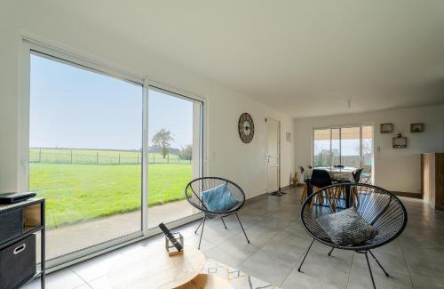 Corseul House | Gite Les Portes De Montafilan