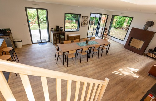 L'Etang-la-Ville Cottage | Gite Mareil-Marly, 5 bedrooms, 12 persons