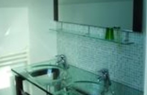 Valencisse Cottage | Gite Molineuf, 3 bedrooms, 8 persons