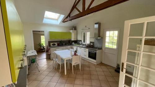 Noisy-sur-Ecole House | Gite Noisy