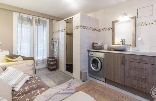 Orval Cottage | Gite Orval (Manche), 3 bedrooms, 7 persons