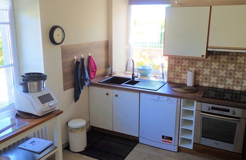 Montchaton Cottage | Gite Orval-sur-Sienne, 3 bedrooms, 6 persons