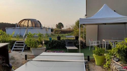 Quedillac House | Gite Paradis des Oiseaux du jardin