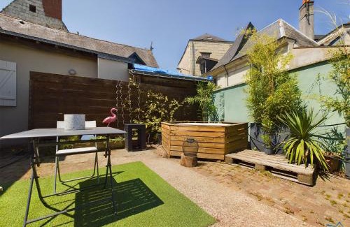 Longue-Jumelles House | Gite Parenthèse en amoureux - SPA