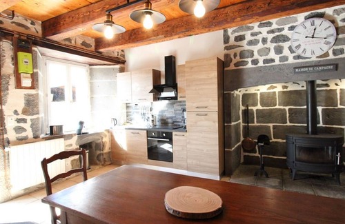 Paulhac Cottage | Gite Paulhac, 2 bedrooms, 4 persons