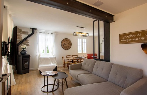 Rampieux Cottage | Gite Rampieux, 3 bedrooms, 6 persons