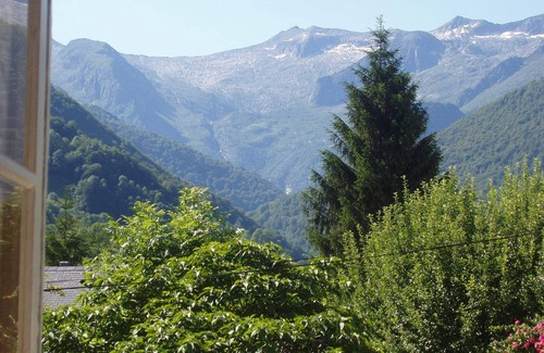 Ustou House | Gite Regional Natural Park Ariege Pyrenees