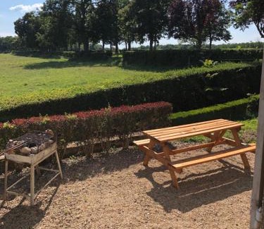 Mons House | Gite Renardière