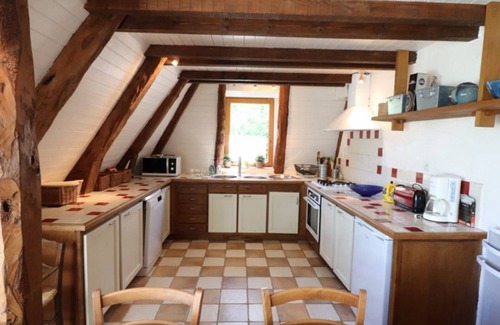 Saint-Jacques-des-Blats Cottage | Gite Saint-Jacques-des-Blats, 2 bedrooms, 4 persons