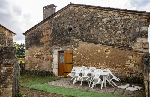 Saint-Front-de-Pradoux Cottage | Gite Saint-Front-de-Pradoux, 3 bedrooms, 6 persons