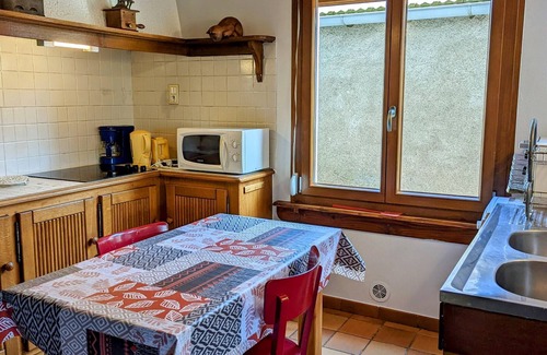 Saint-Bresson Cottage | Gite Saint-Bresson, 2 bedrooms, 4 persons