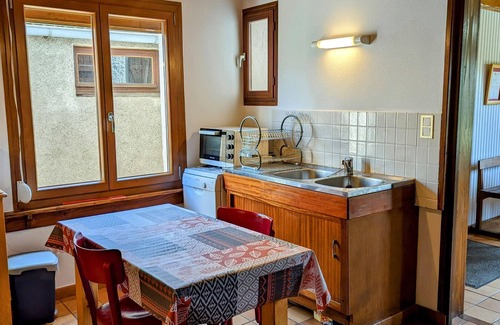 Saint-Bresson Cottage | Gite Saint-Bresson, 2 bedrooms, 4 persons