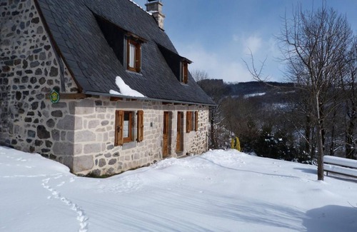 Saint-Clement Cottage | Gite Saint-Clément, 2 bedrooms, 5 persons
