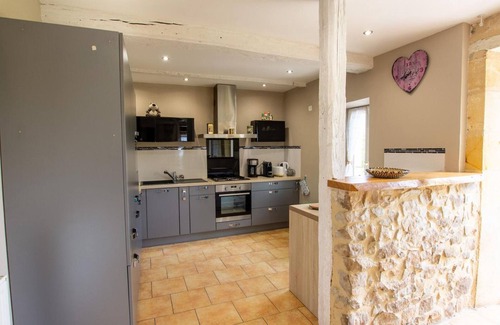 Saint-Sauveur Cottage | Gite Saint-Sauveur, 2 bedrooms, 5 persons