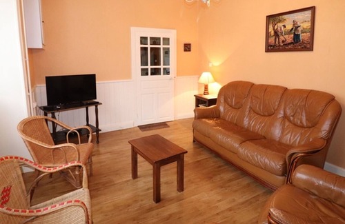 Sainte-Eulalie Cottage | Gite Sainte-Eulalie, 5 bedrooms, 9 persons