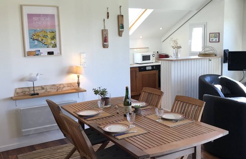 Plougasnou House | Gite "TY LOUZOU" Panoramic Sea View Bay of Morlaix
