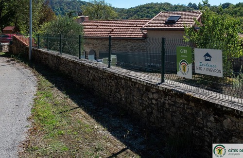 Villefranche-de-Rouergue House | Gite Villefranche-de-Rouergue, 2 bedrooms, 5 persons