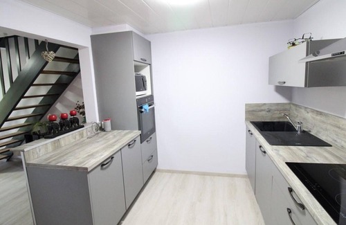 Valuejols Cottage | Gite Valuéjols, 3 bedrooms, 6 persons