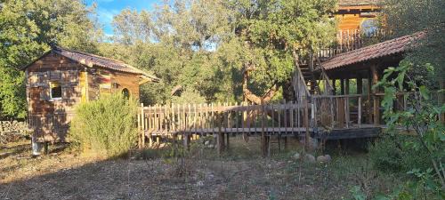 Omessa Bed & Breakfast | gites o fil de l'eau