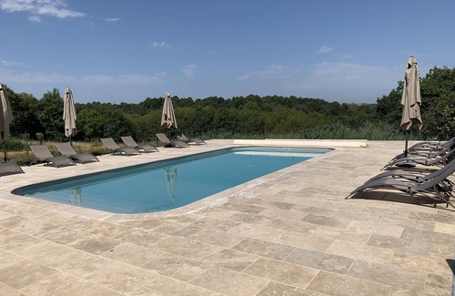 Bourrou House | Gîtes of the Castle of Monciaux: Cottage cherry 2 bedrooms, tennis, swimming pool