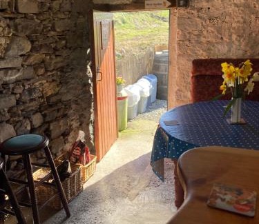Rathlee Other | Glór na d'Tonnta Glamping Campervan