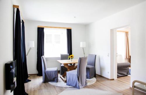 Hallstatt Apartment | Glück am See - Apartment mit Seezugang