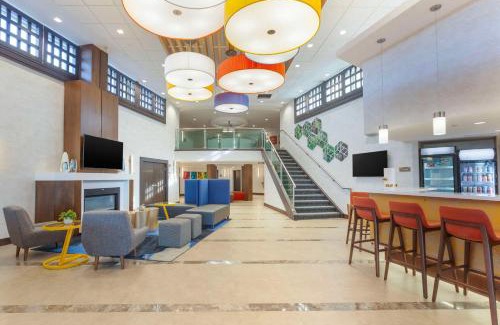 Gateway Hotel | GLō Best Western Mississauga Corporate Centre