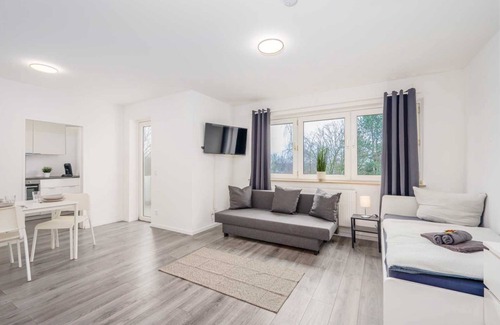 Rentfort-Nord Apartment | Gla02 - Schönes Apartment mit Balkon in Gladbeck, 80 qm, 3 Zimmer, Max. 6 Personen