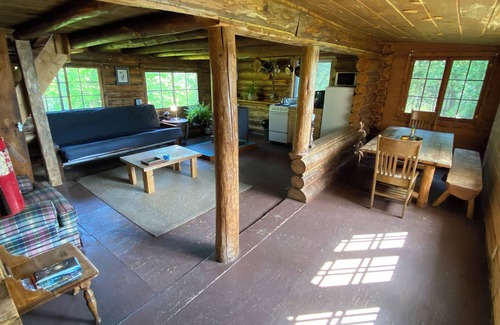 Isabella House | Glacial Esker Bunkhouse - Spacious Lakeside Rustic Lodge
