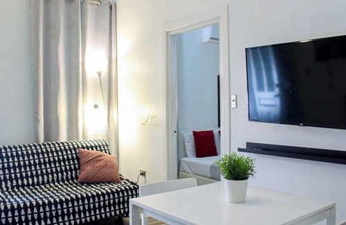 Ponce Centro Apartment | Gladiolas 1103