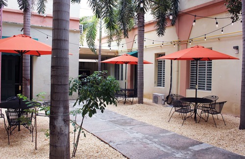 Ponce Centro Apartment | Gladiolas 1205
