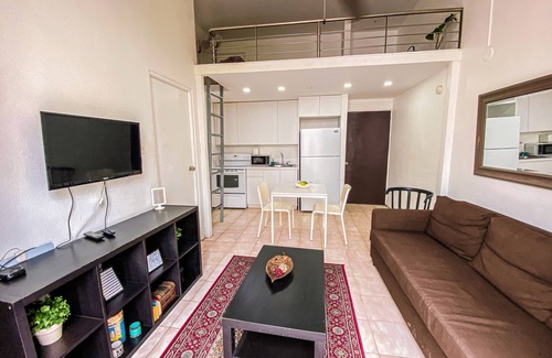 Ponce Centro Apartment | Gladiolas 2201