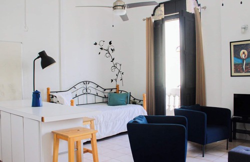 Ponce Centro Apartment | Gladiolas 2202
