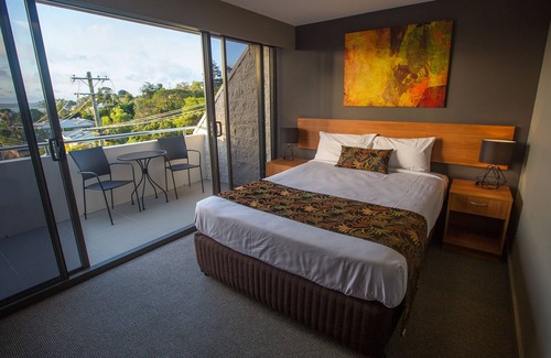 Gladstone Hotel | Gladstone Reef Hotel Motel