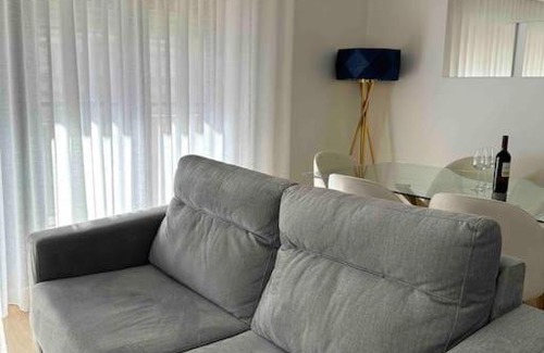 Carvoeira Apartment | Glam 2 bedroom In Massamá