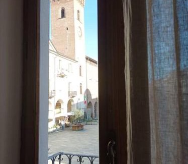 Nizza Monferrato Apartment | glamcenter