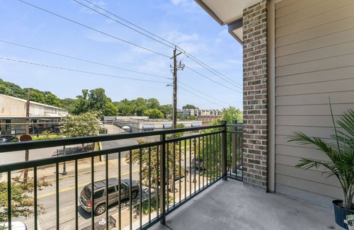 Loring Heights Apartment | Glamorous 1BR APT in Atlantic Station