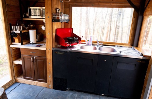 Frontenac Cabin | Glamorous Camping on a Hilltop