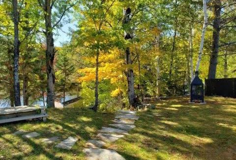 Saint-Michel-des-Saints House | Glamping chalet on campsite Boat Lac Naviguable