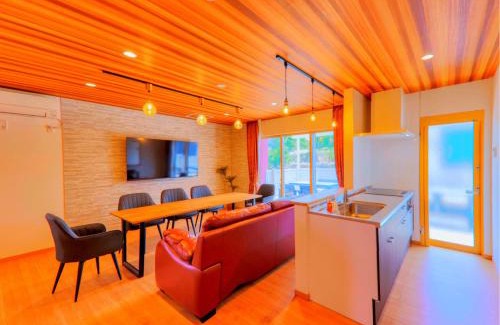 Fujikawaguchiko Villa | Glamping Cottage Kawaguchiko