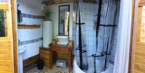 Blere Other | Glamping du loup garou