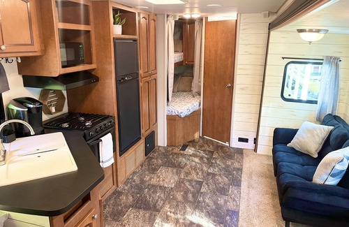 Randolph County House | Glamping in the Country, Fiber Internet, Comfy Queen Bed