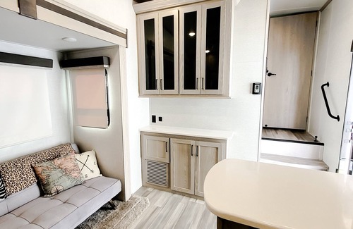 Reynolds House | Glamping in the whiteshell