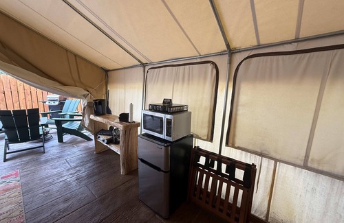 Orderville RV Rental | Glamping Tent #1 near Zion and Bryce Canyon National Park with Heat, AC, and Pri