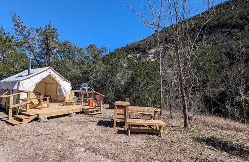 Vanderpool RV Rental | Glamping Tents 1, 2, 3