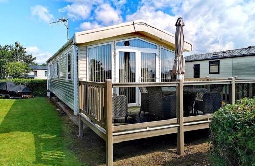 Morfa Bychan Ski Chalet | Glan Hirfaen Where the mountains meet the sea